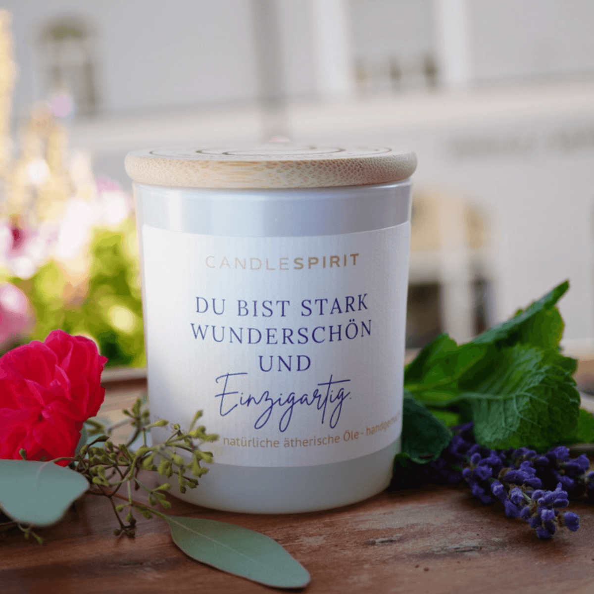 Audio-Duftkerze "Du bist stark, wunderschön und einzigartig" mit ätherischen Ölen & Audio-Meditation