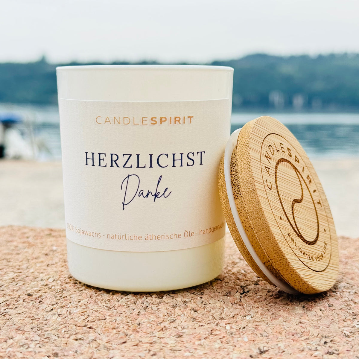 Duftkerze "Herzlichst Danke!" mit ätherischen Ölen & Audio-Meditation